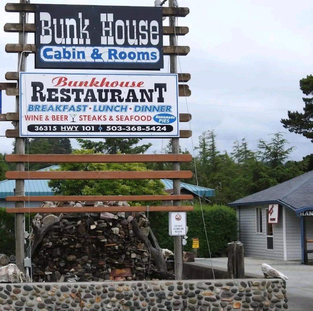The Bunkhouse Motel Nehalem Exteriör bild